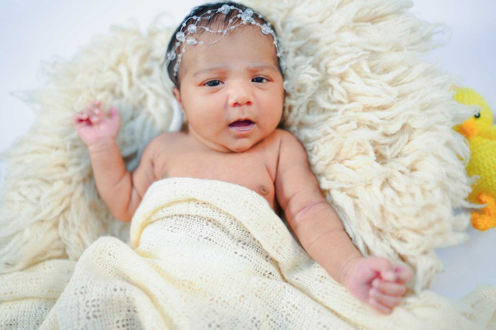 Representative newborn photography: In the basket